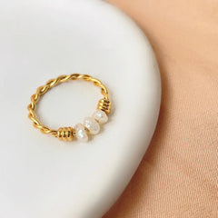 Freshwater Pearl Hand Wound Fried Dough Twists Ring