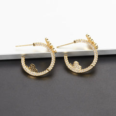 Butterfly C-Shaped Earrings with Zirconia in 925 Silver